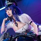 Takomayuyi nude #0491