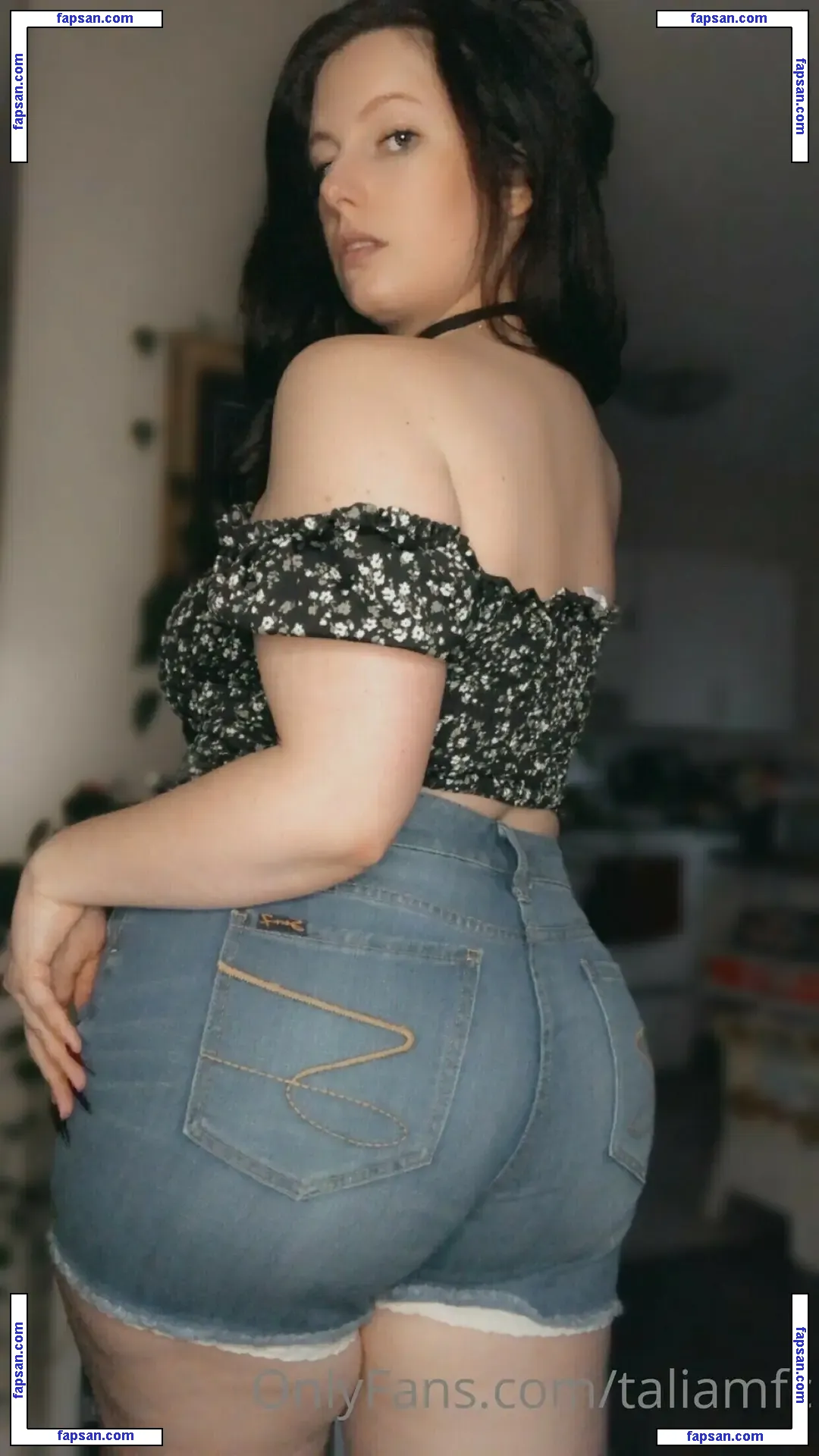 taliamfc nude photo #0012 from OnlyFans
