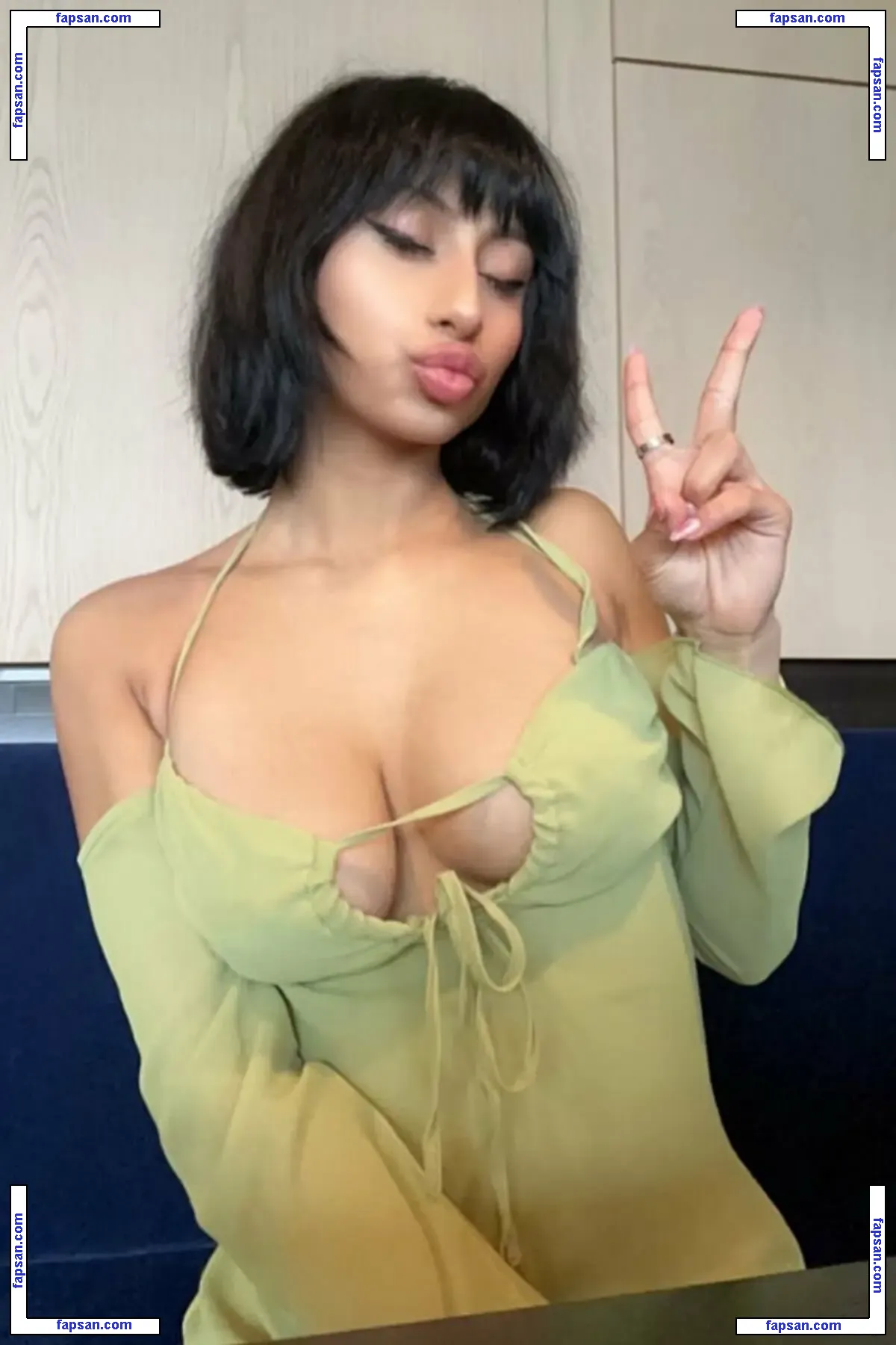 taliataylor nude photo #0008 from OnlyFans