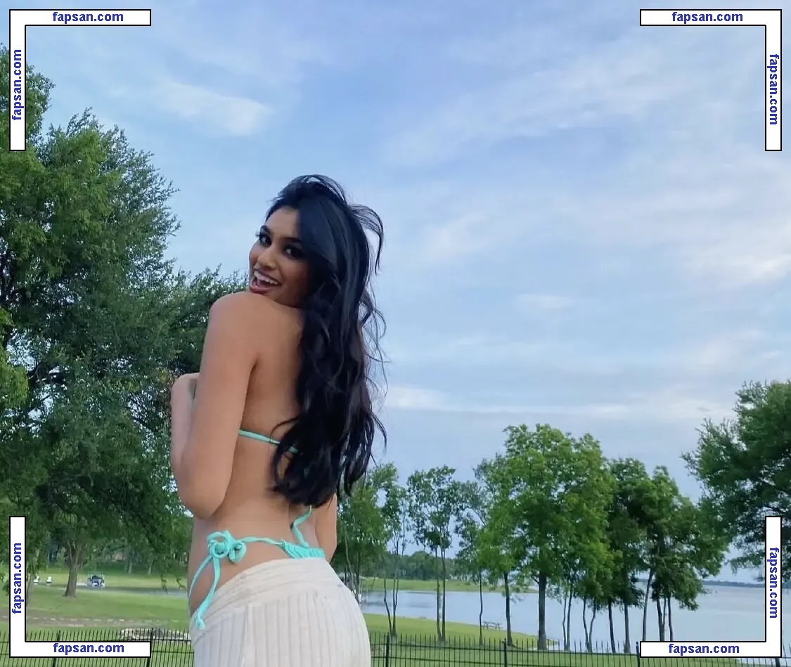 Talkswithjewlz nude photo #0027 from OnlyFans