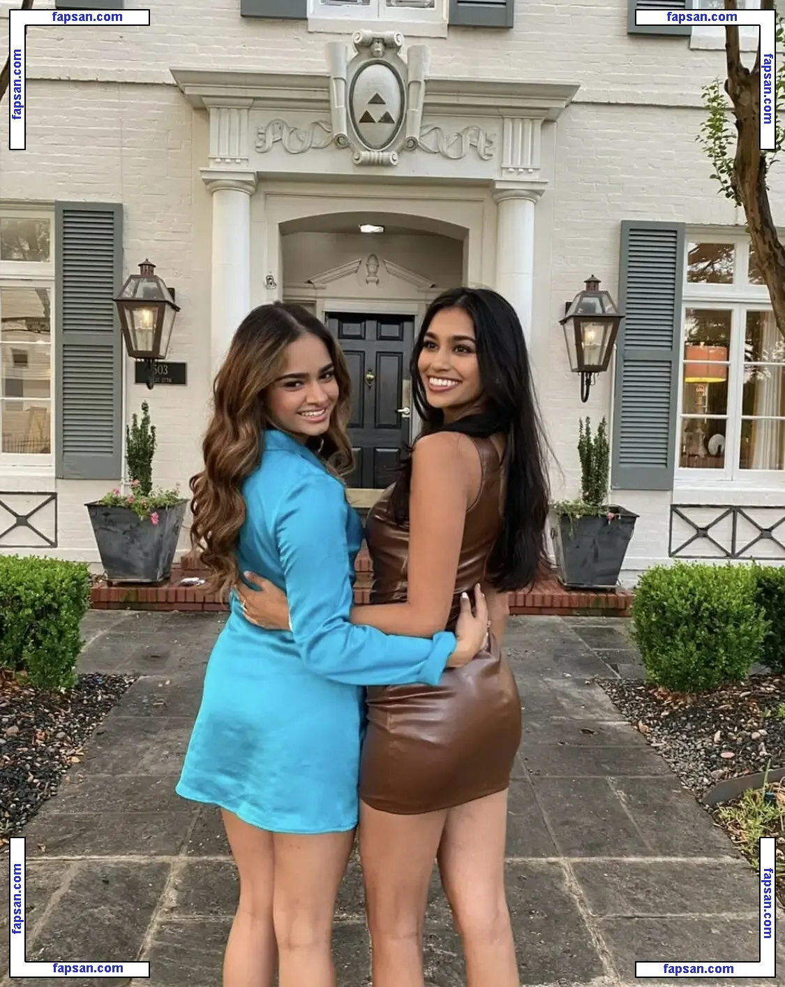 Talkswithjewlz nude photo #0061 from OnlyFans