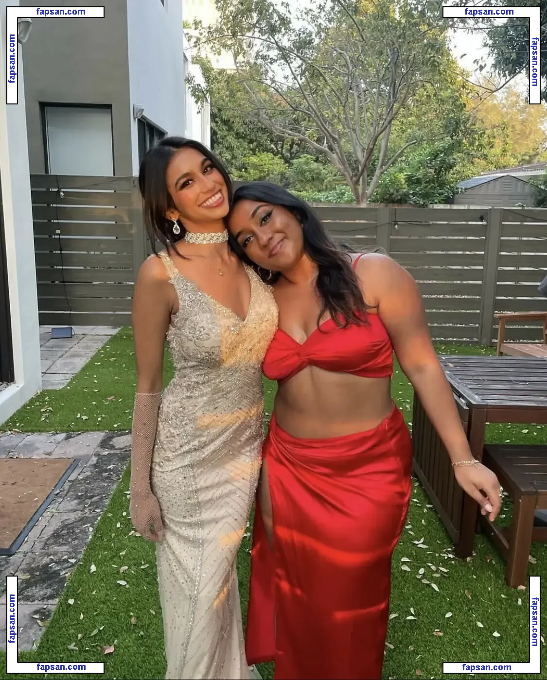 Talkswithjewlz nude photo #0062 from OnlyFans