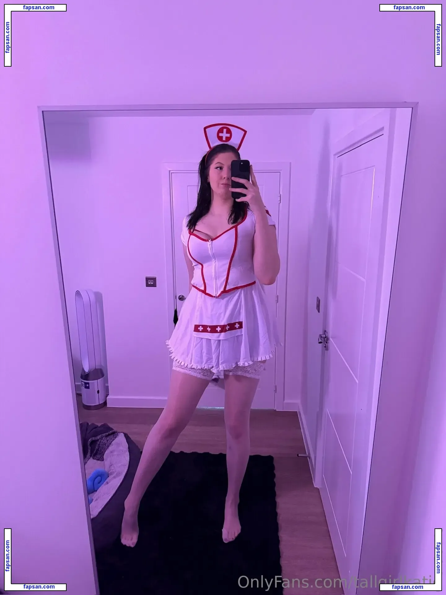 tallgirlkatie nude photo #0027 from OnlyFans