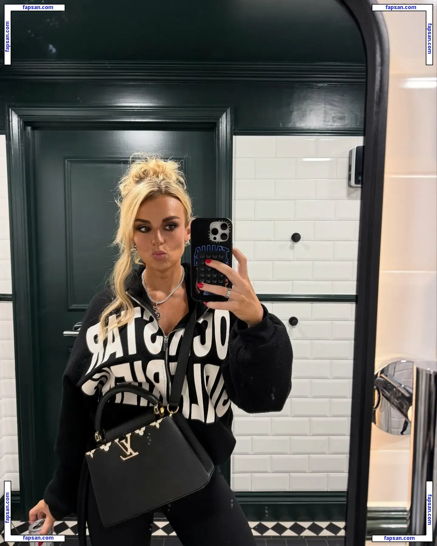Tallia Storm голая фото #3695 с Онлифанс