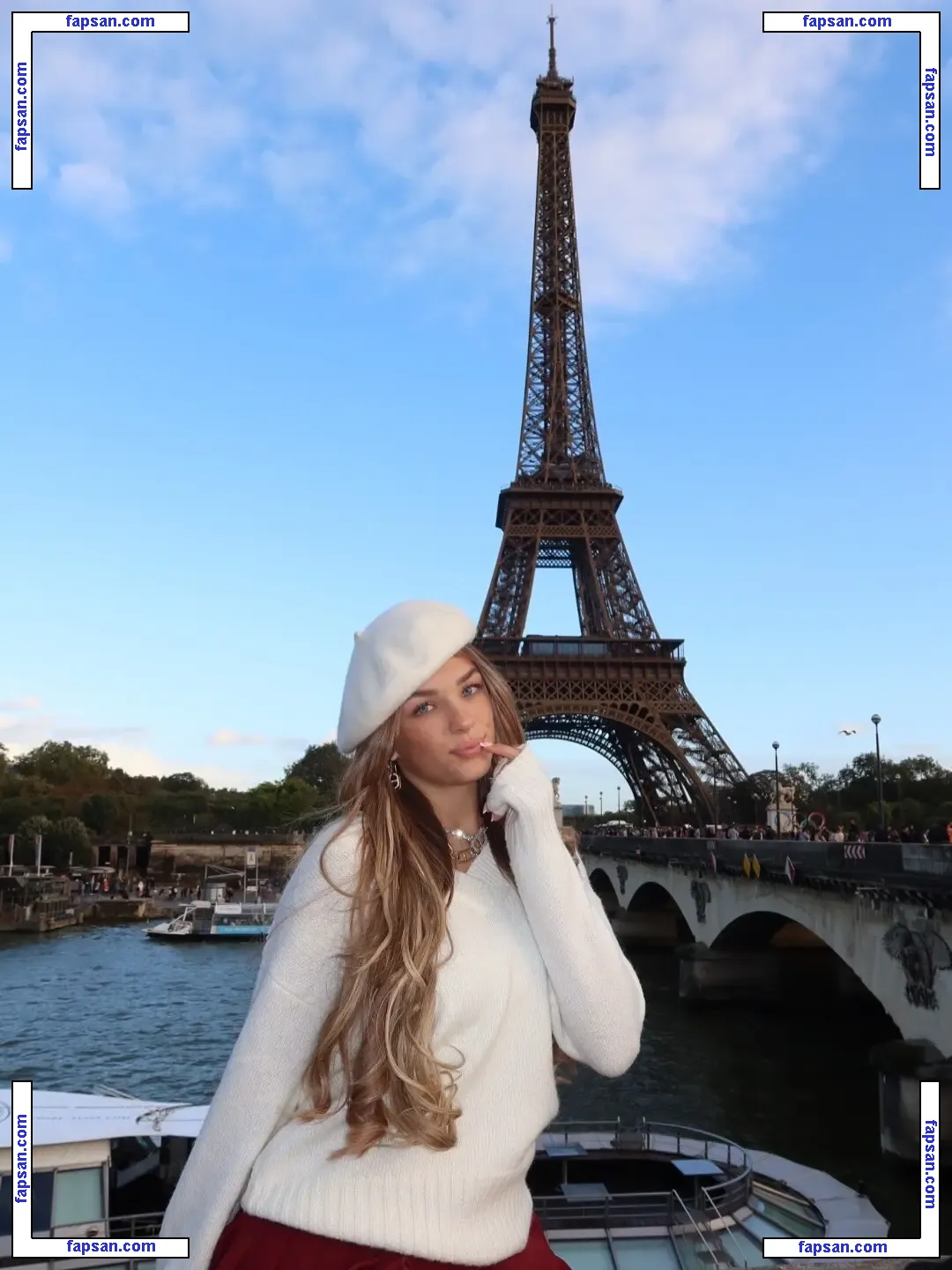 Tallulah Metcalfe nude photo #0003 from OnlyFans