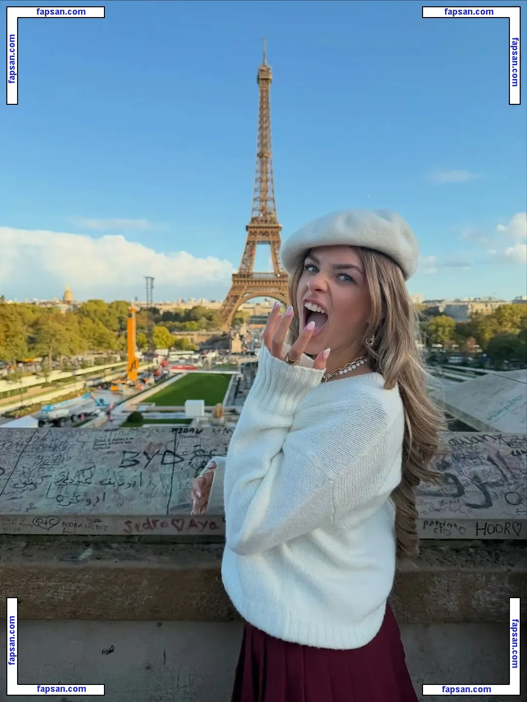 Tallulah Metcalfe nude photo #0010 from OnlyFans