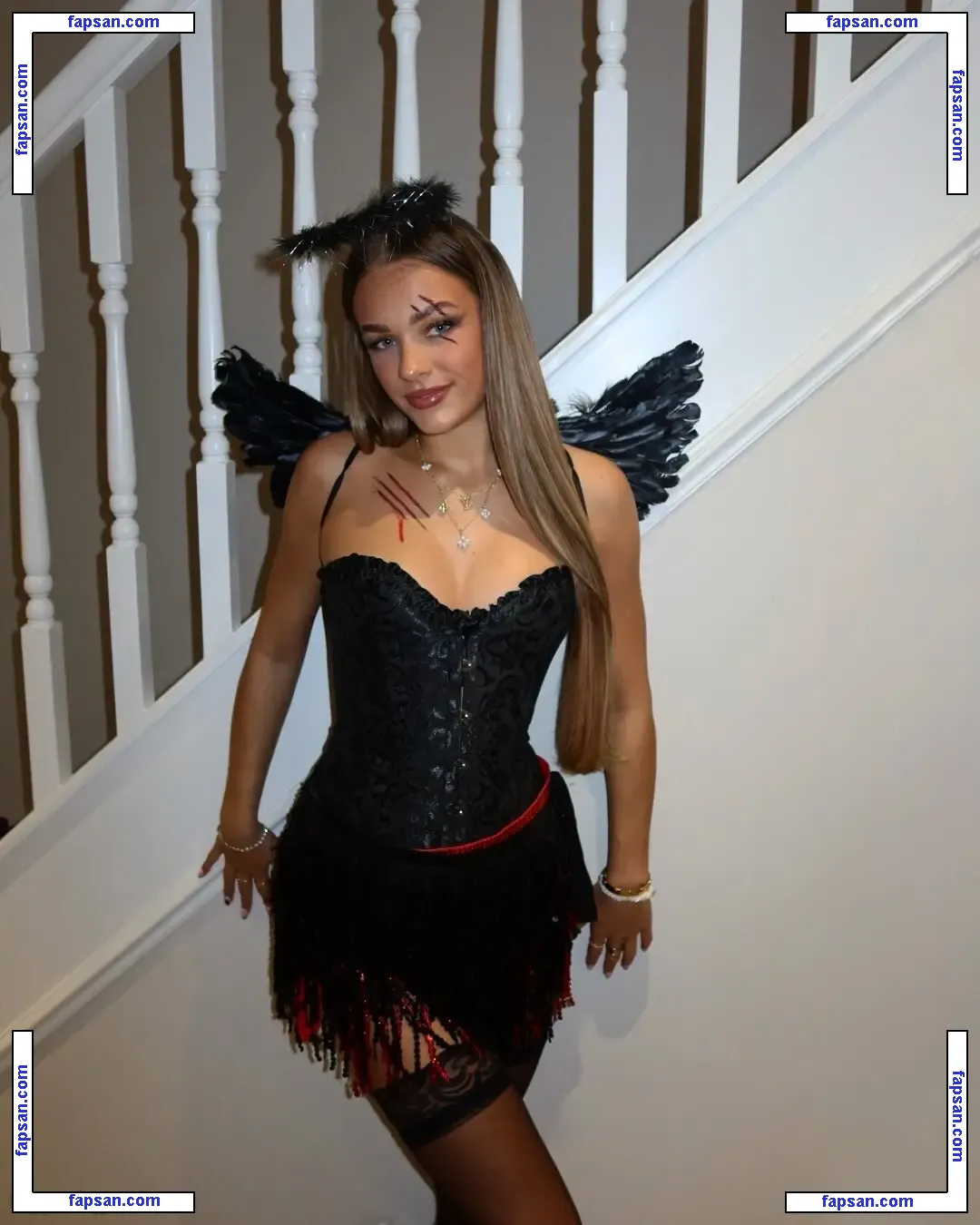 Tallulah Metcalfe голая фото #0025 с Онлифанс