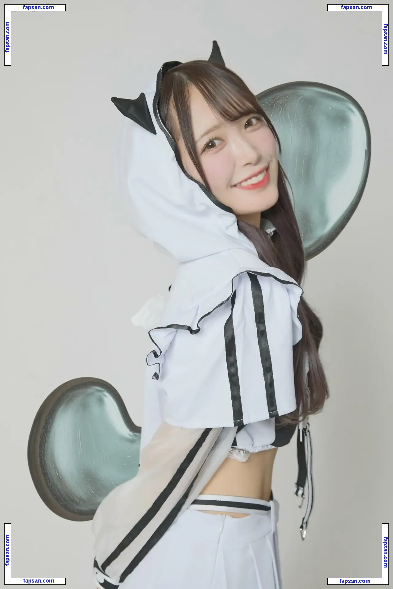 Tanda Hazuki nude photo #0005 from OnlyFans