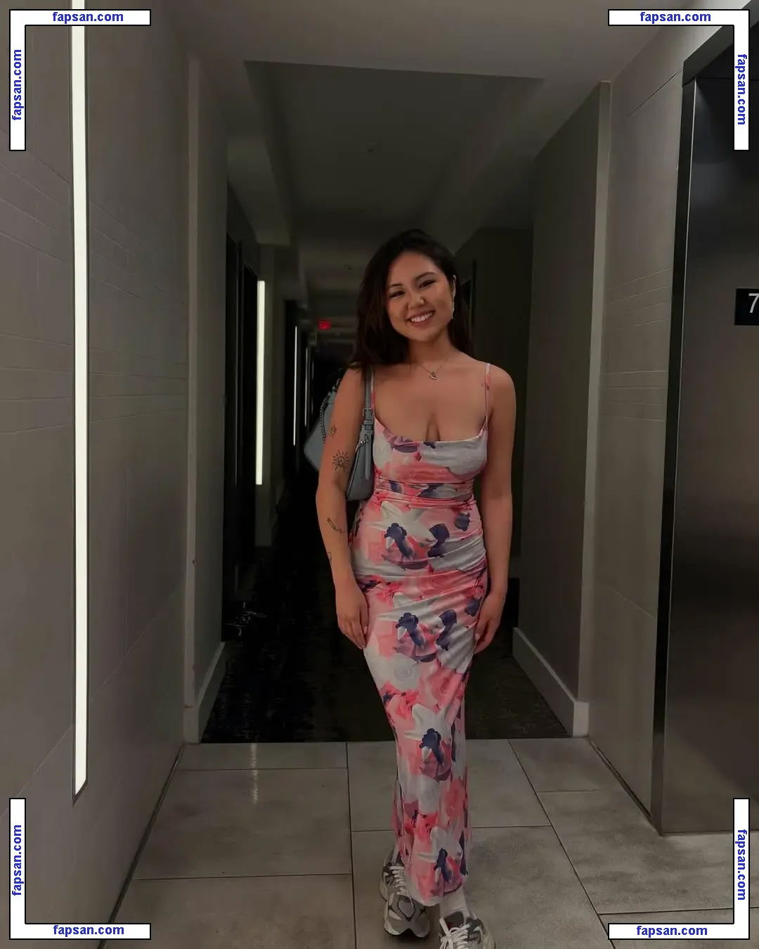 Tangybratz nude photo #0011 from OnlyFans