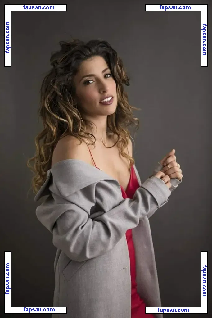 Tania Raymonde голая фото #0177 с Онлифанс