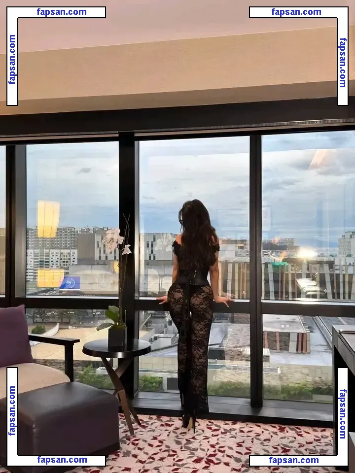 tanyachinita голая фото #0002 с Онлифанс