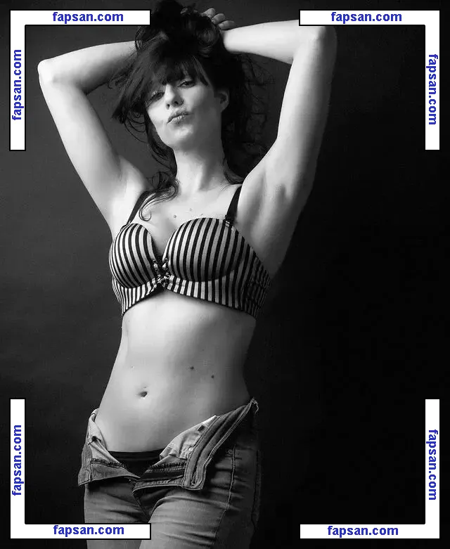 Tara Erickson голая фото #0023 с Онлифанс