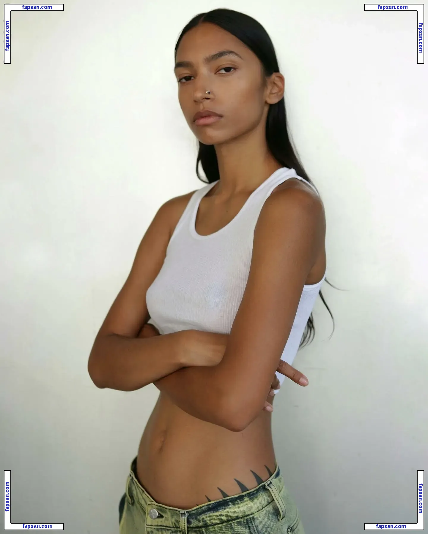 Tara Raani nude photo #0009 from OnlyFans