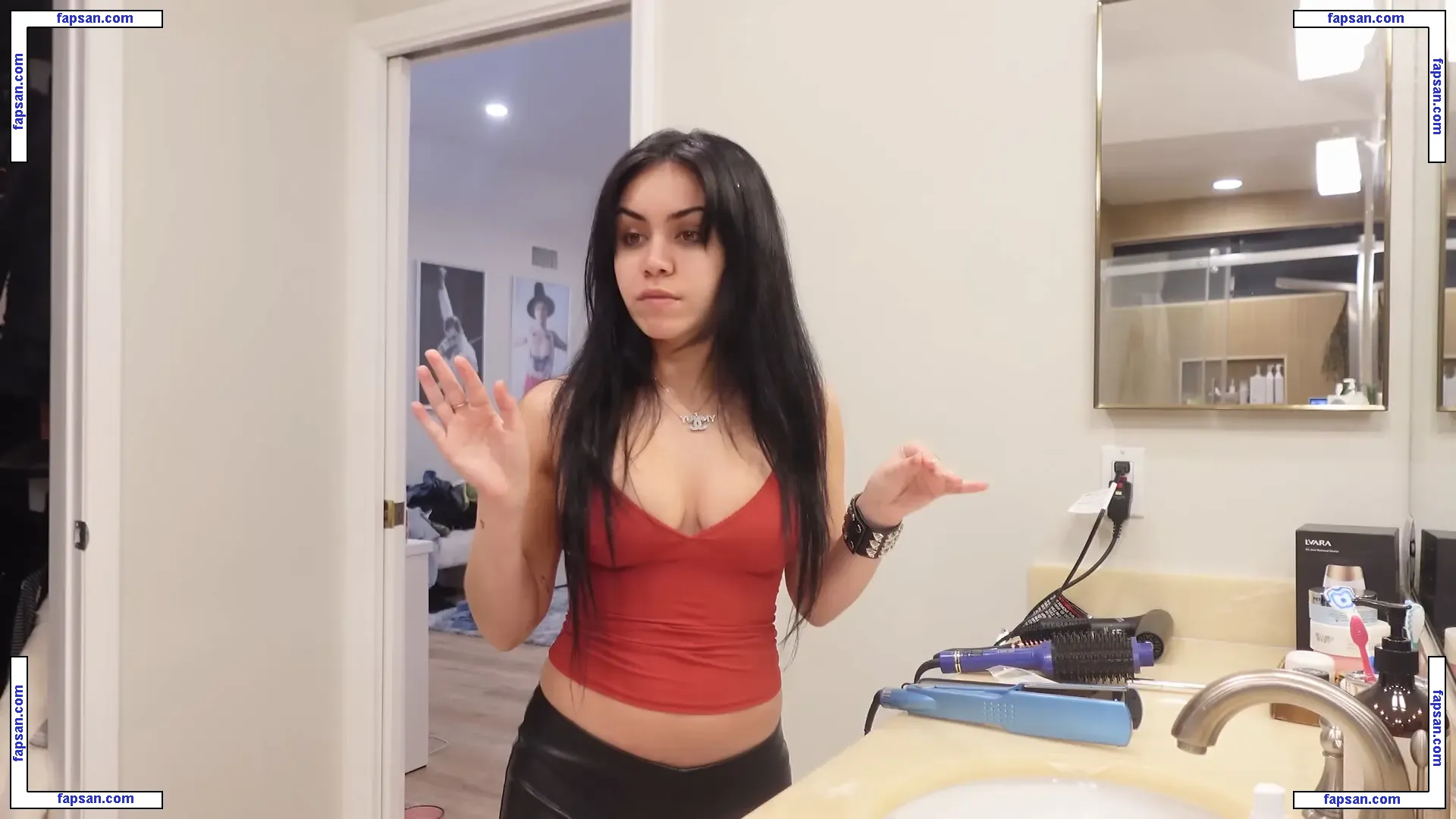 Tara Yummy голая фото #0131 с Онлифанс