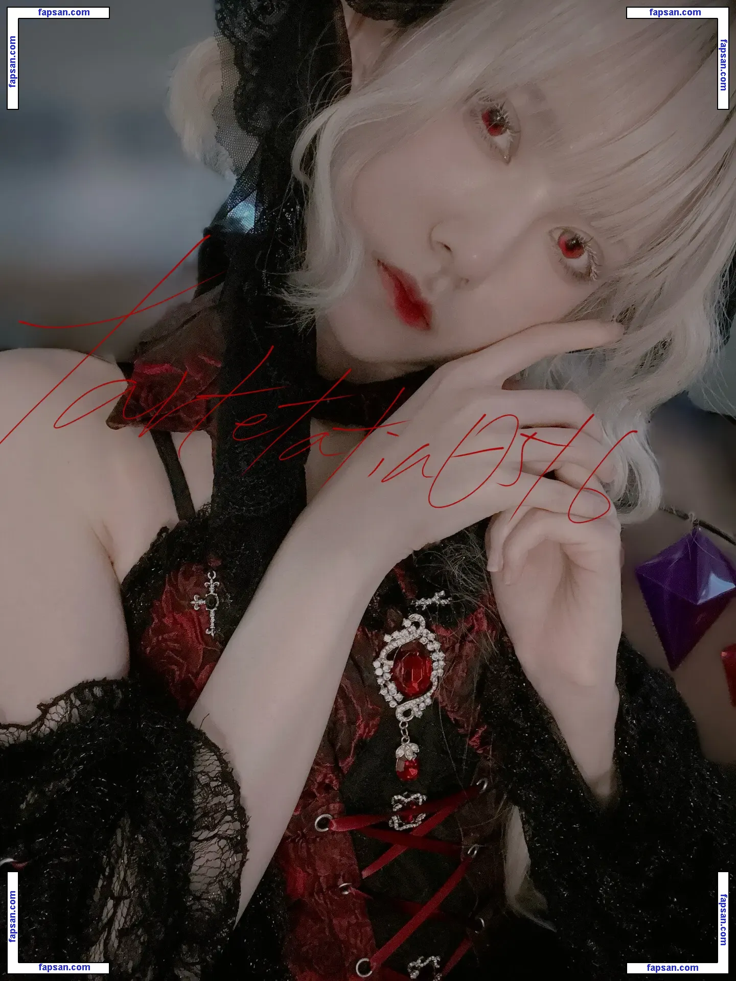 tartetatin0516 nude photo #0010 from OnlyFans