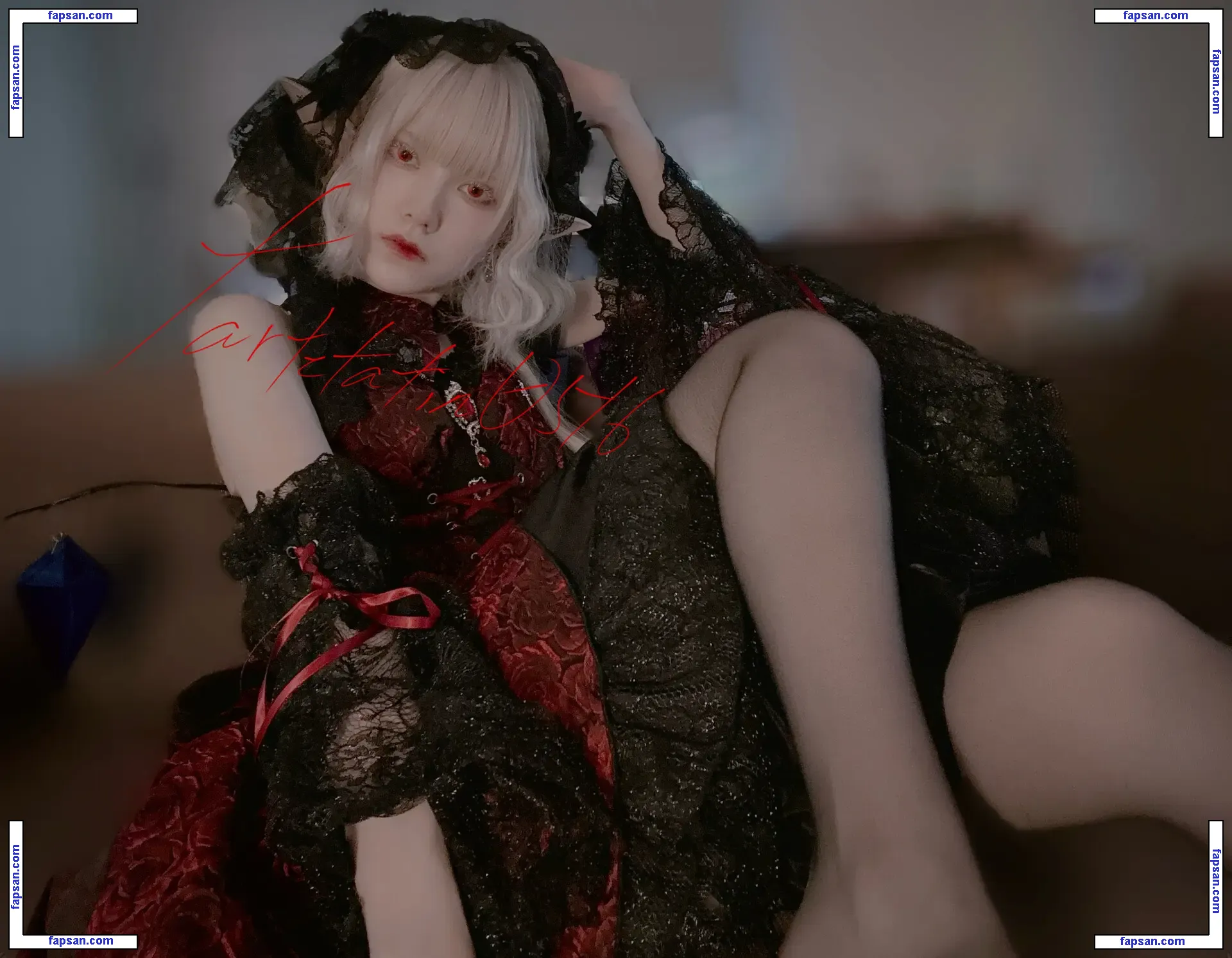 tartetatin0516 nude photo #0016 from OnlyFans