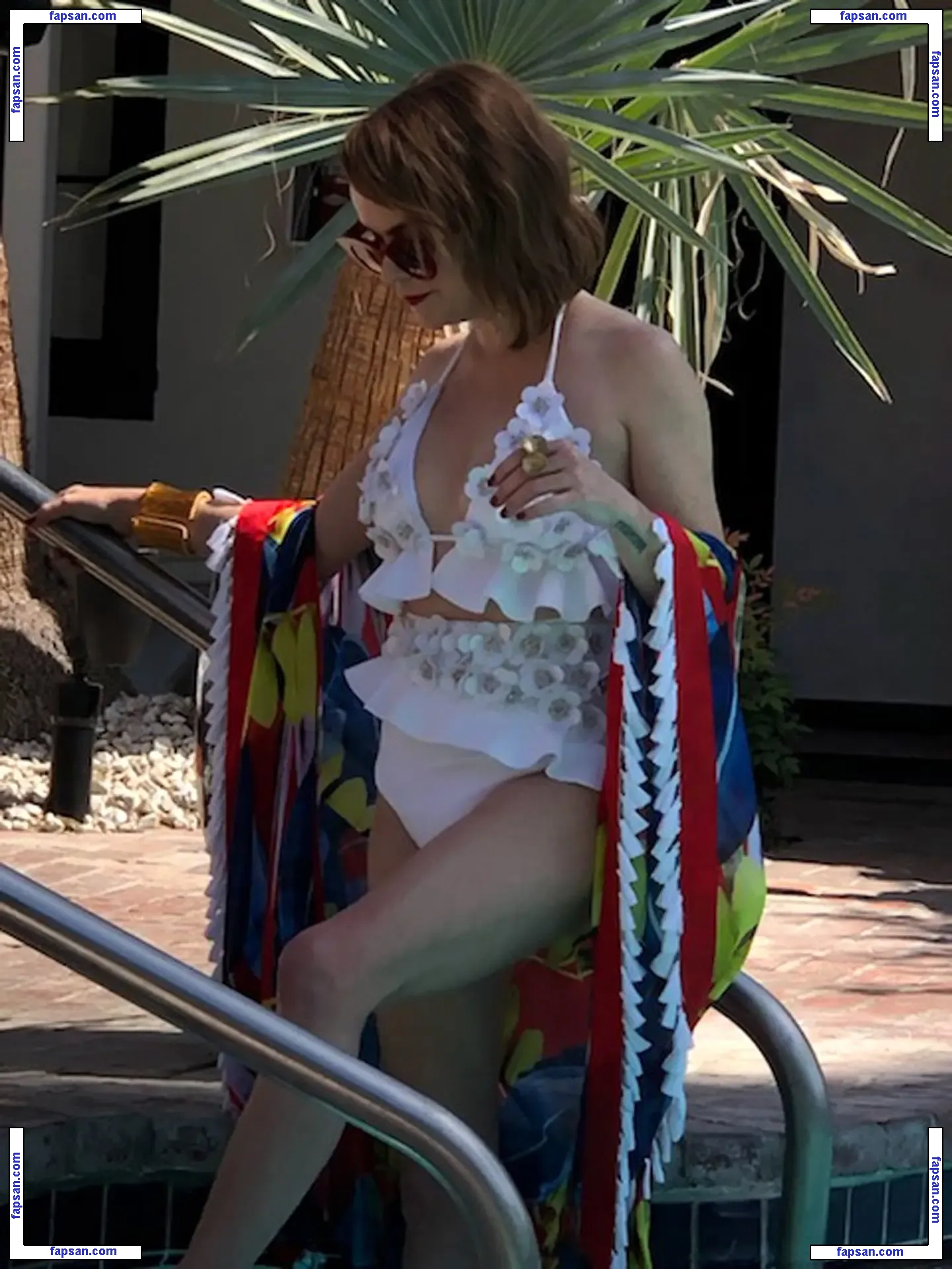 Taryn Manning nude photo #0162 from OnlyFans