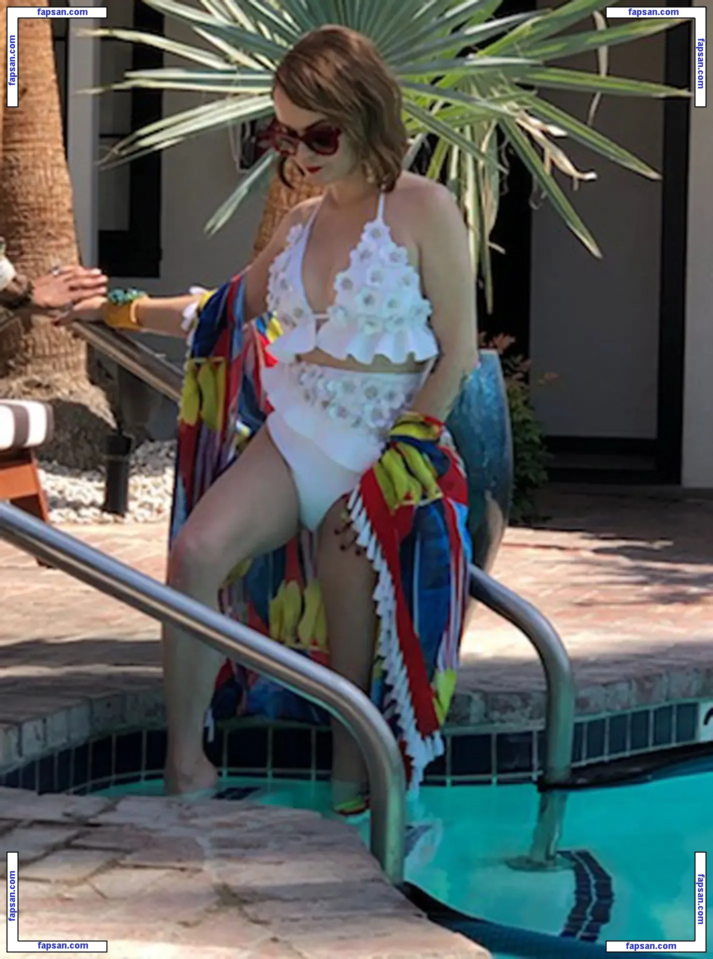 Taryn Manning nude photo #0165 from OnlyFans