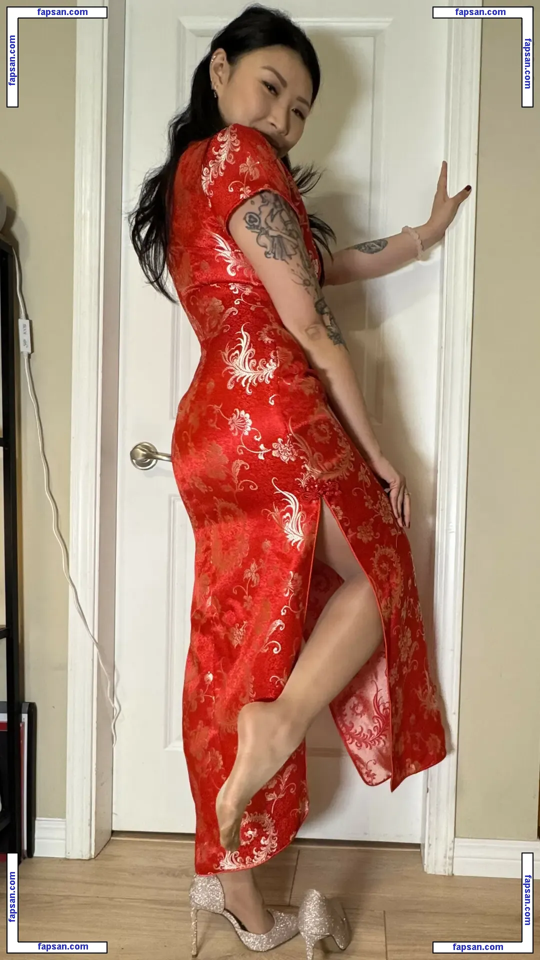 Tasha Fashion nude photo #0030 from OnlyFans