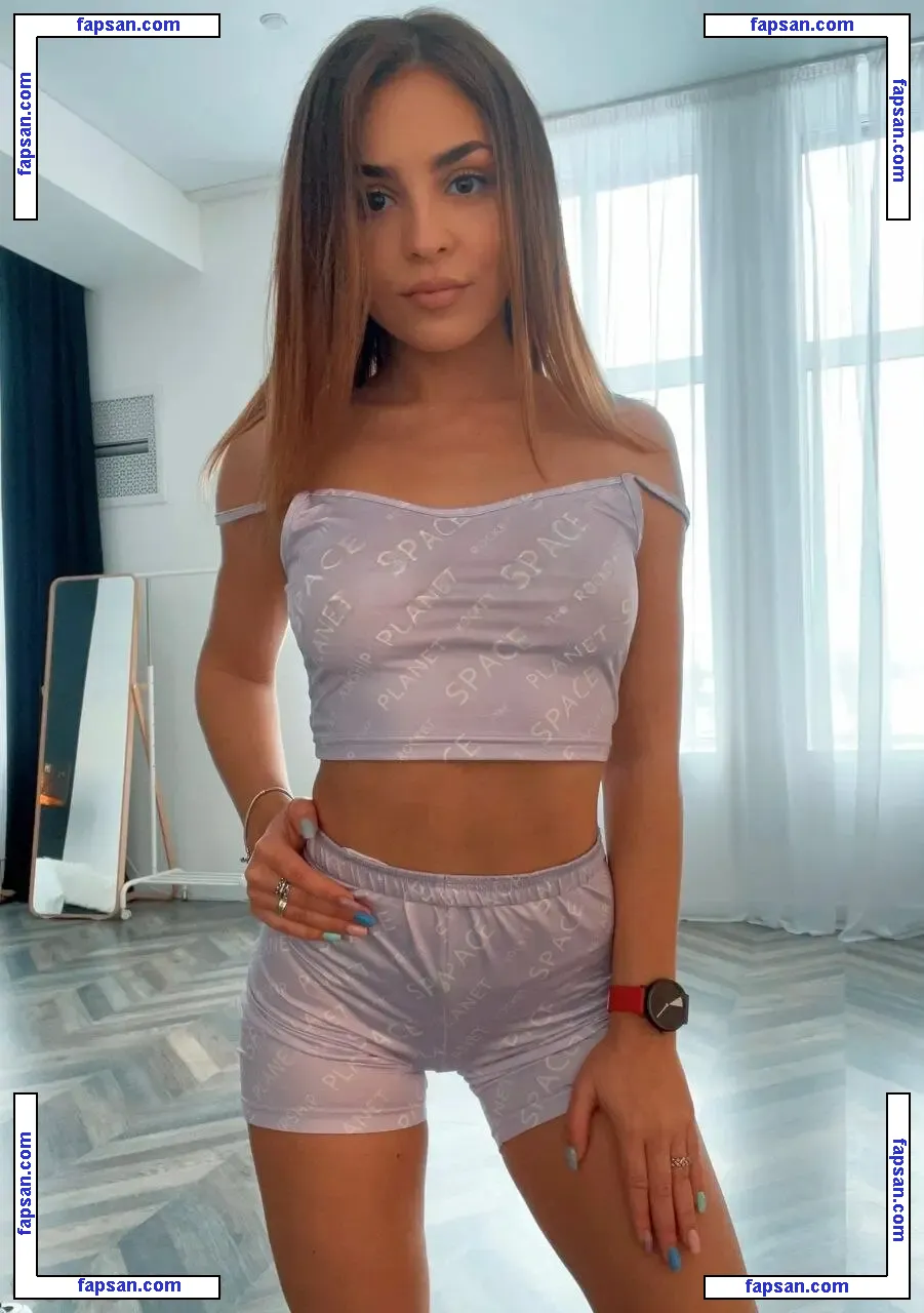 Tasya Mini nude photo #0070 from OnlyFans