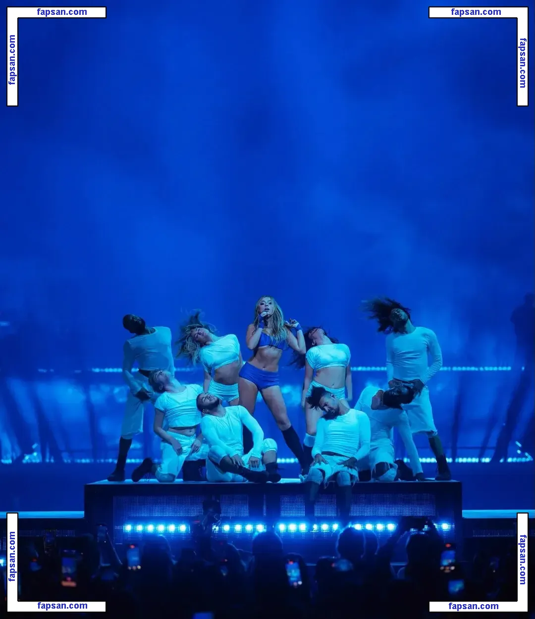 Tate McRae nude photo #0999 from OnlyFans