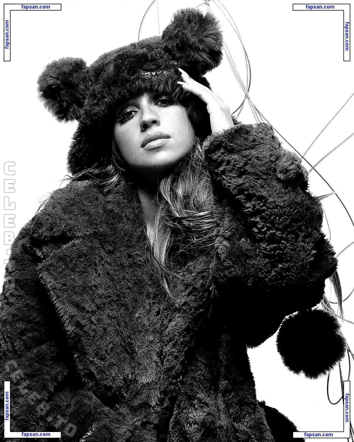 Tate McRae nude photo #1035 from OnlyFans