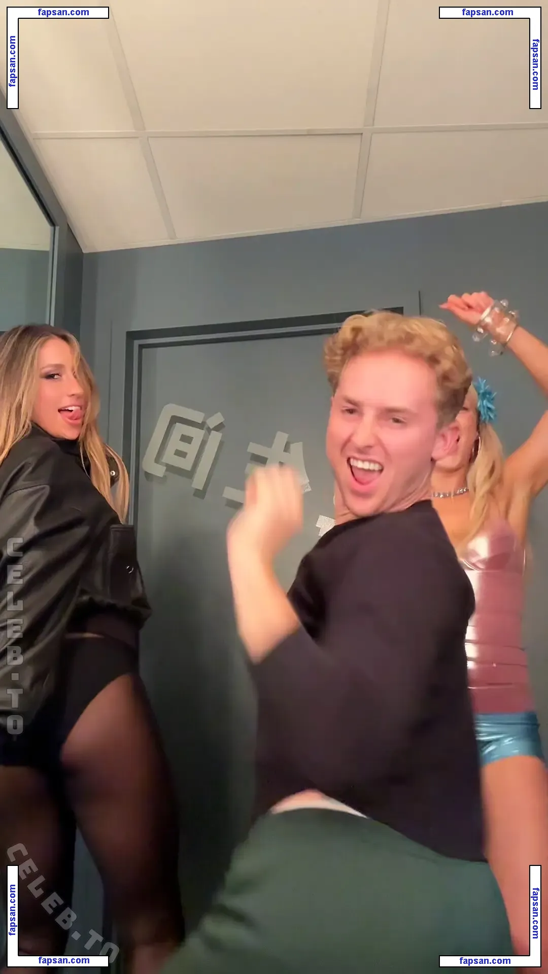 Tate McRae nude photo #1055 from OnlyFans