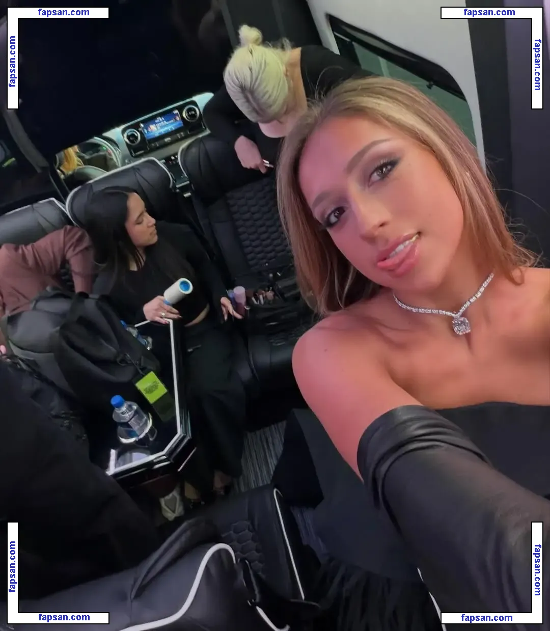 Tate McRae nude photo #1108 from OnlyFans