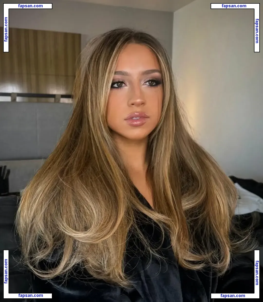 Tate McRae nude photo #1116 from OnlyFans