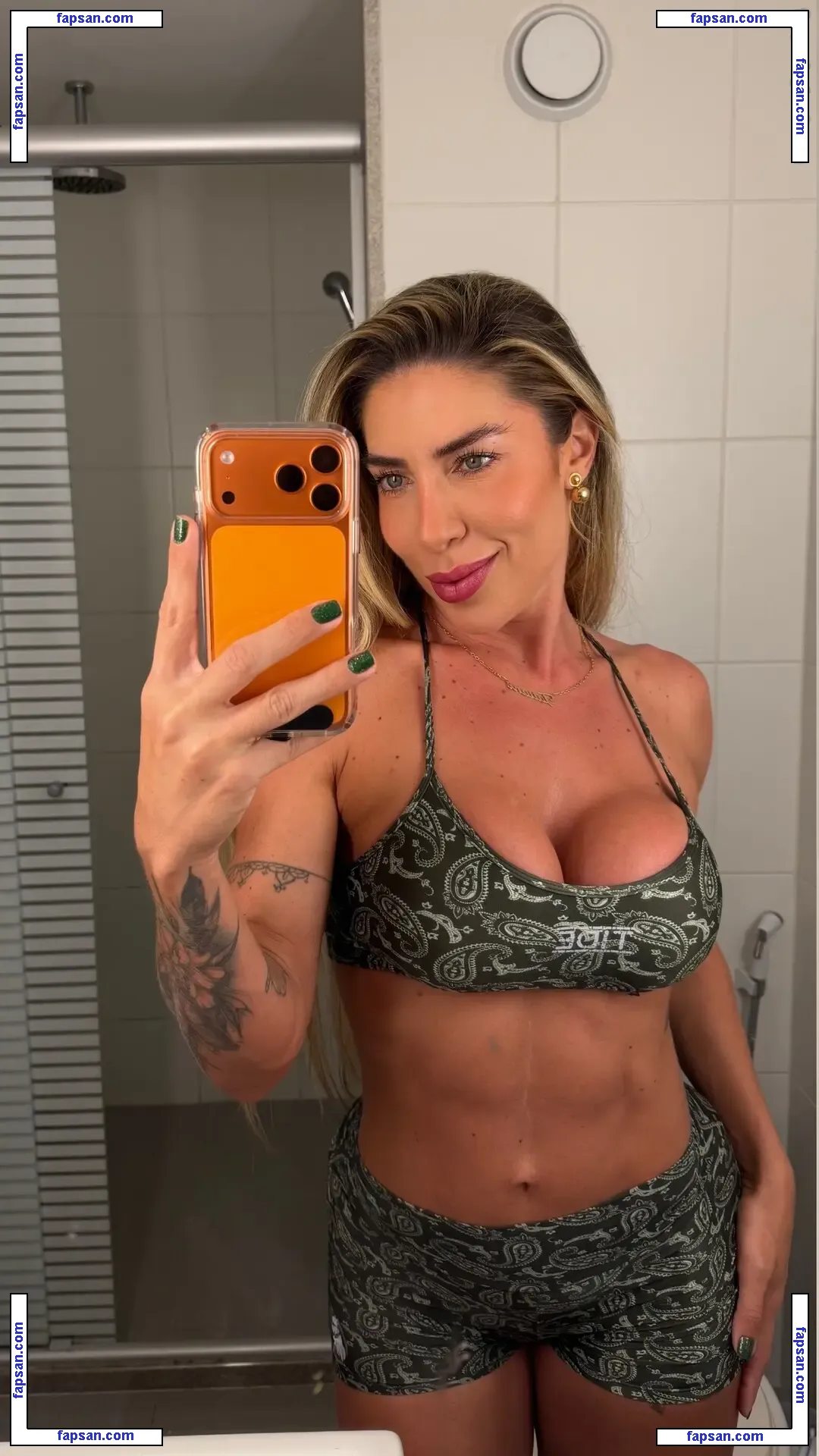 Tatiane Minerato nude photo #0022 from OnlyFans