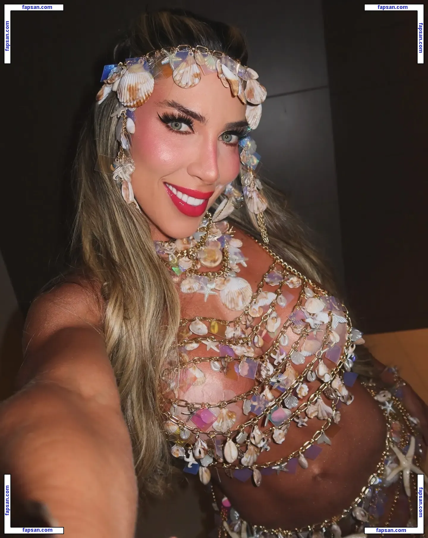 Tatiane Minerato nude photo #0023 from OnlyFans