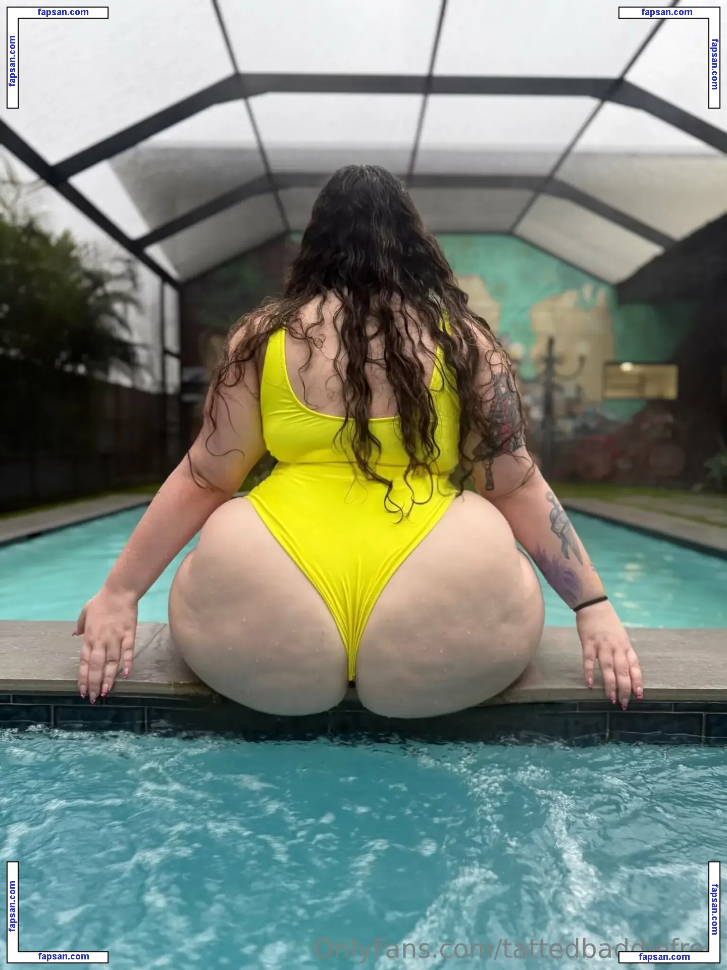 tattedbaddiefree nude photo #0001 from OnlyFans