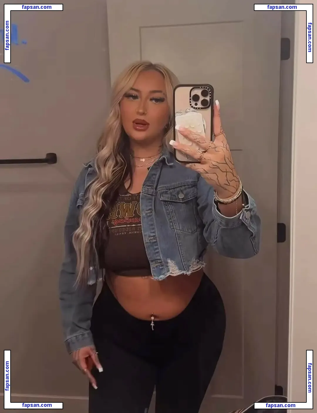 tattedbblonde nude photo #0023 from OnlyFans