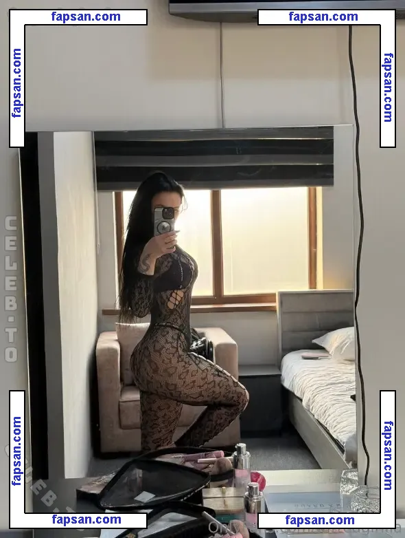 tattedgirllia nude photo #0006 from OnlyFans