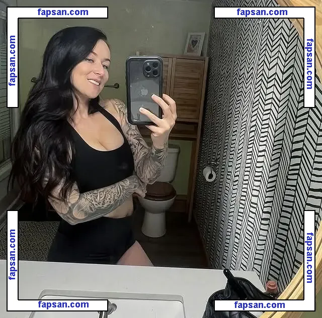 tattoo_leasun голая фото #0001 с Онлифанс