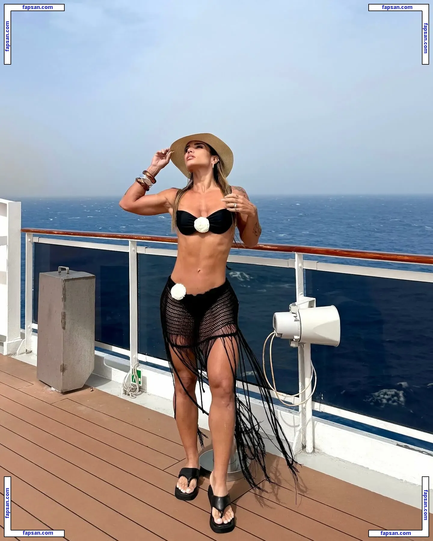 Taty Zatto nude photo #0018 from OnlyFans