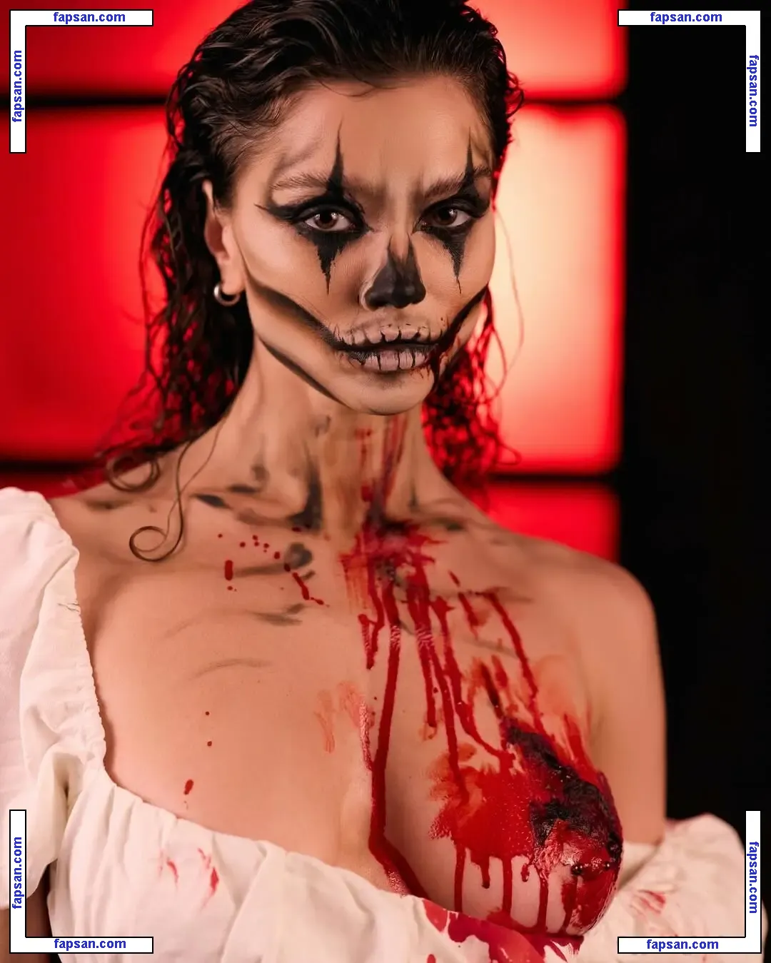 Tatyana Luzgina голая фото #0022 с Онлифанс