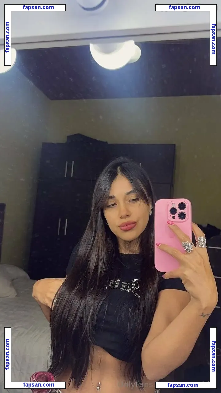 tatysmithh nude photo #0031 from OnlyFans