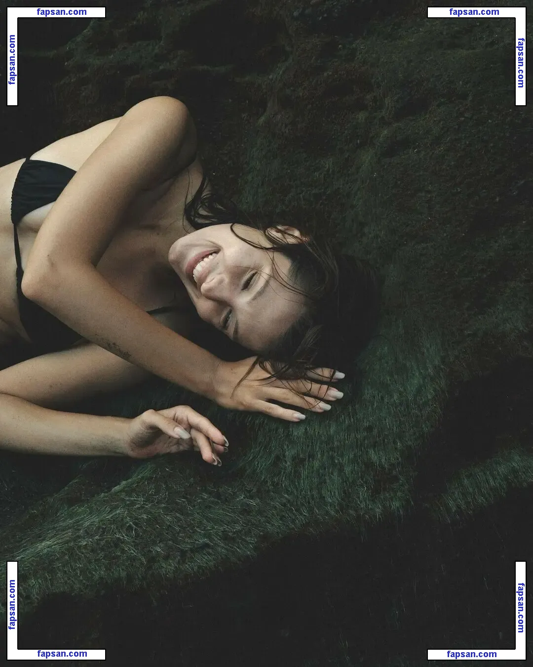 Taya Korotkova голая фото #0003 с Онлифанс