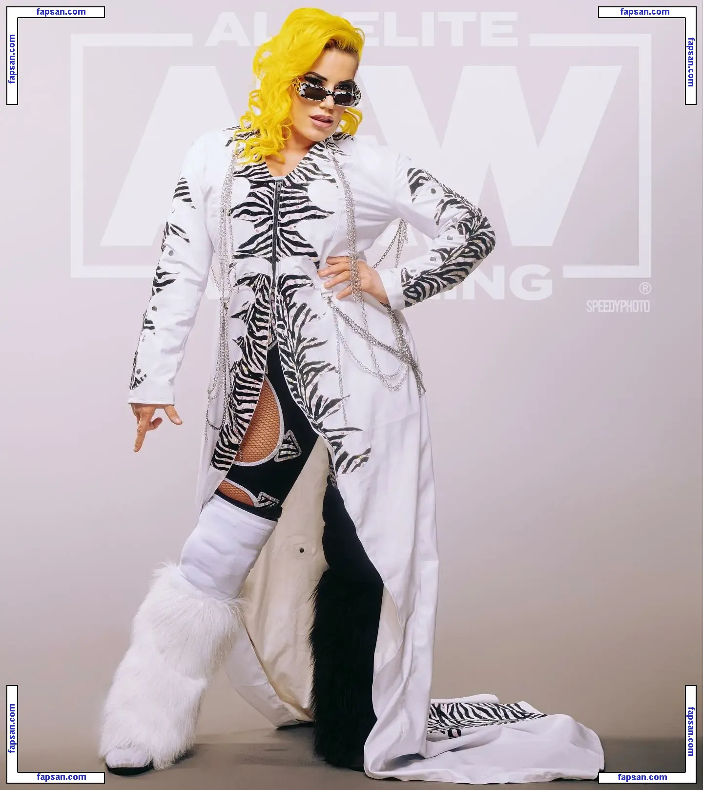Taya Valkyrie nude photo #0111 from OnlyFans