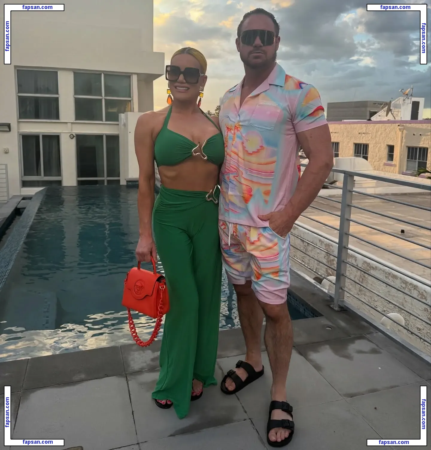 Taya Valkyrie nude photo #0136 from OnlyFans