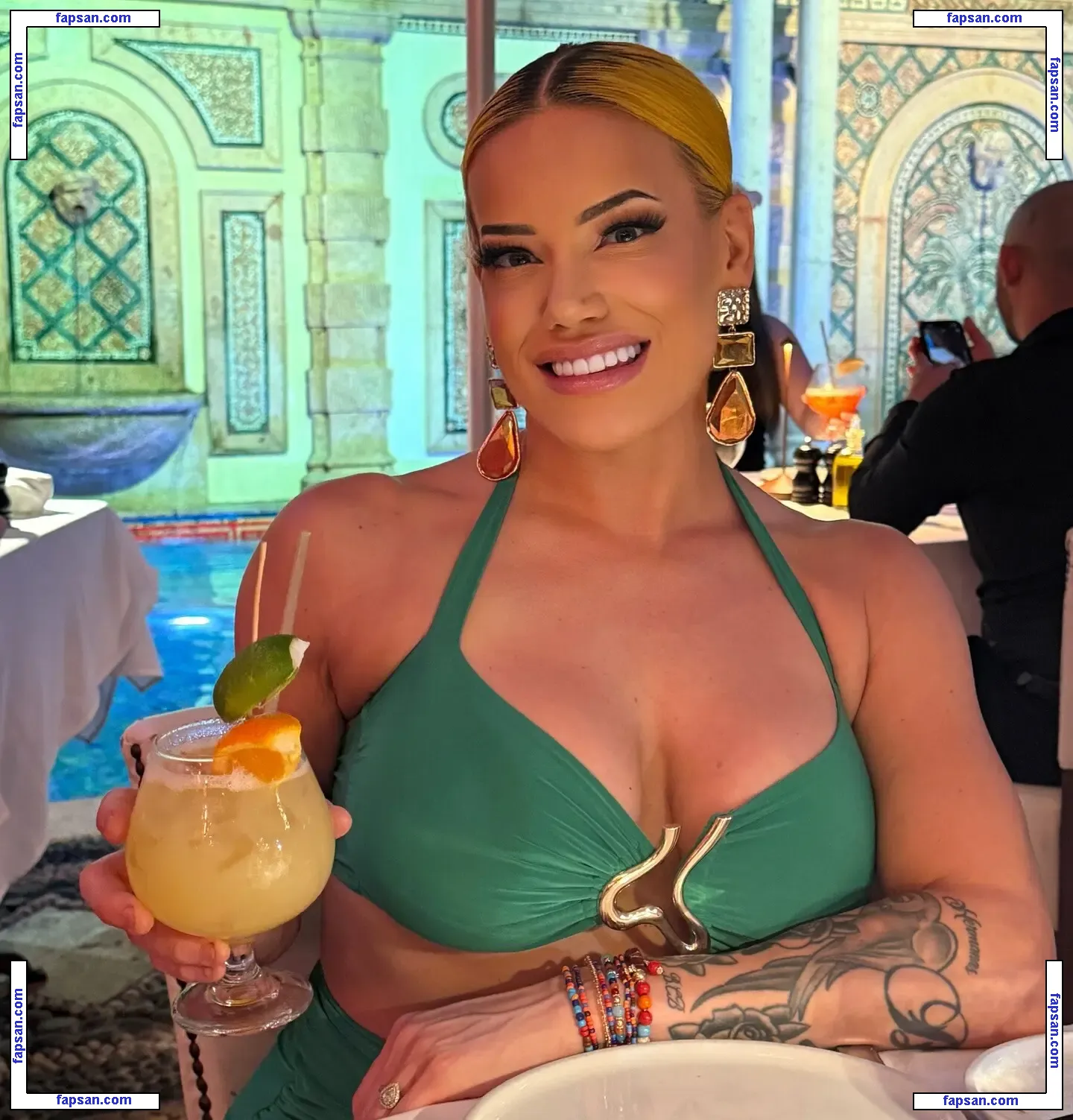 Taya Valkyrie nude photo #0137 from OnlyFans