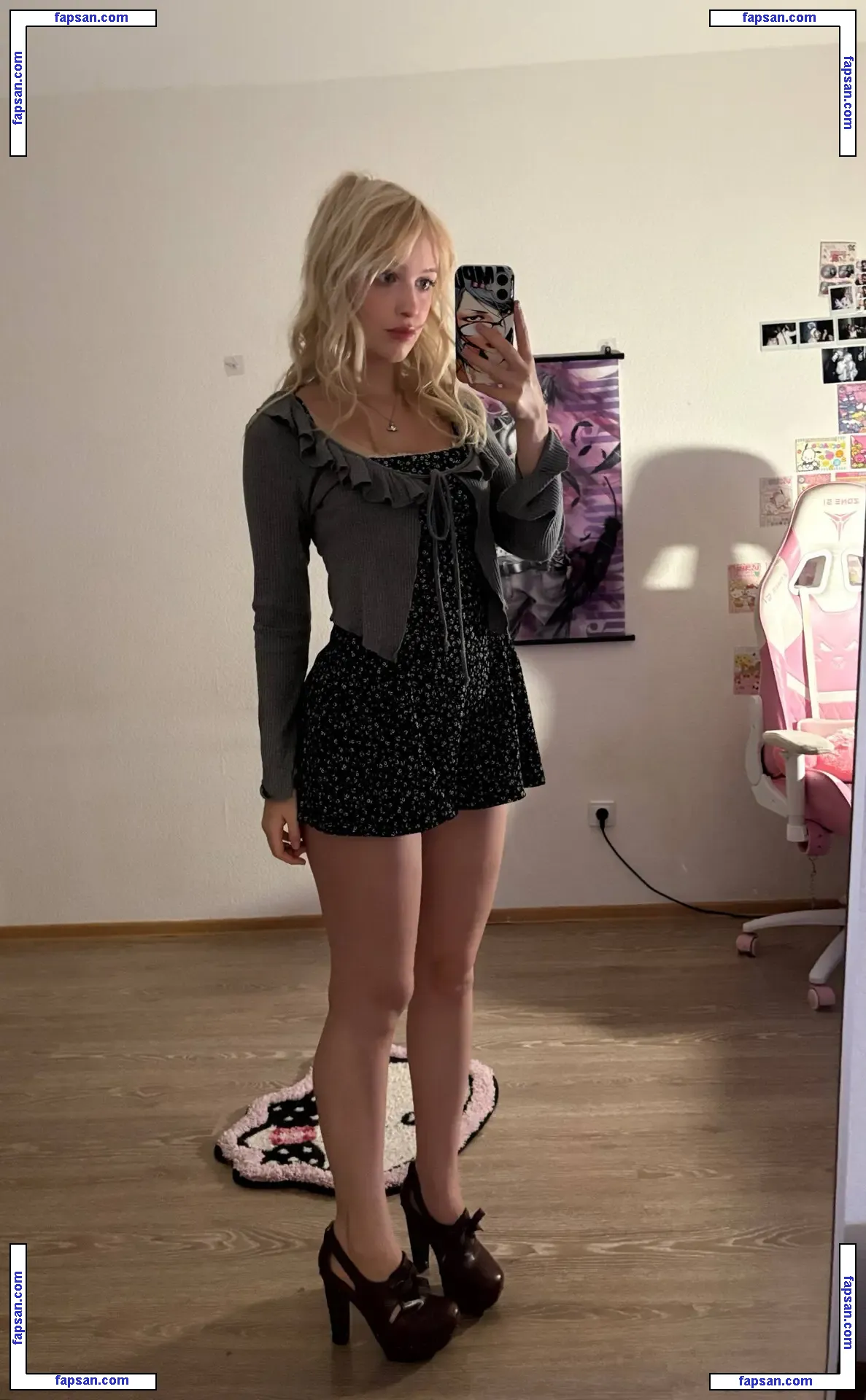 Taybisox голая фото #0018 с Онлифанс