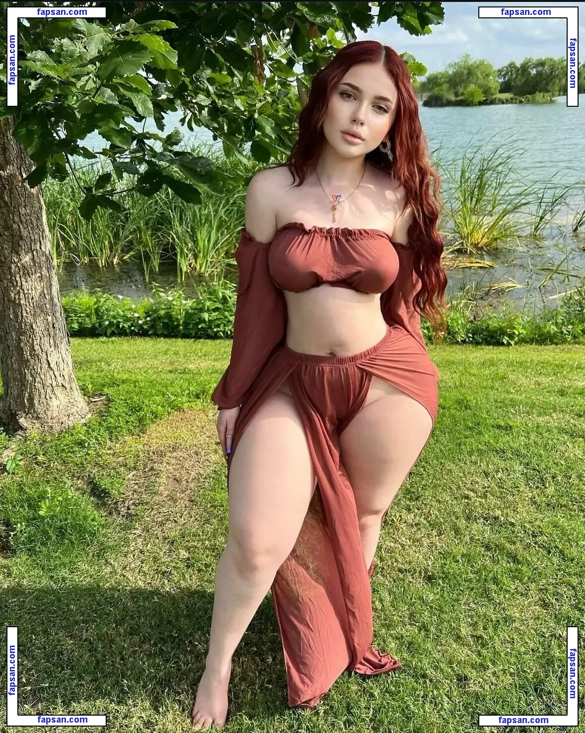 taylerhillss голая фото #0273 с Онлифанс