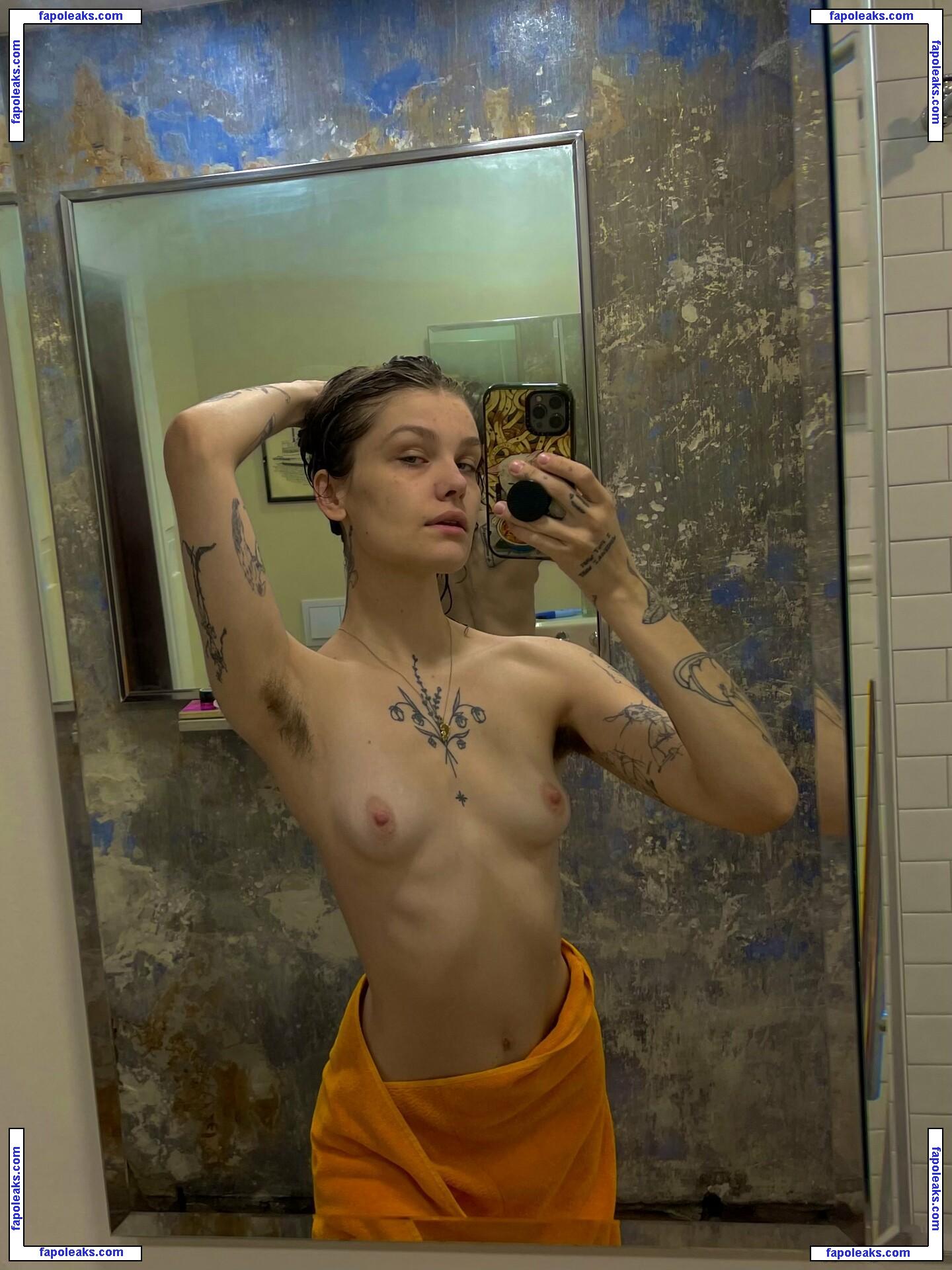 Taylor Allard / tayallard / taytertots1 nude photo #0009 from OnlyFans