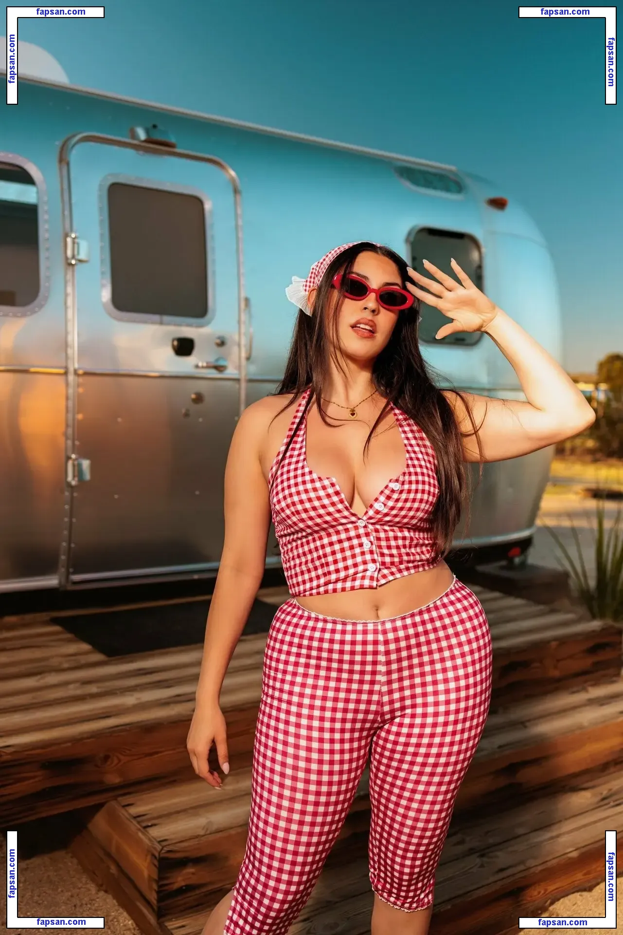 Taylor Fein голая фото #0002 с Онлифанс