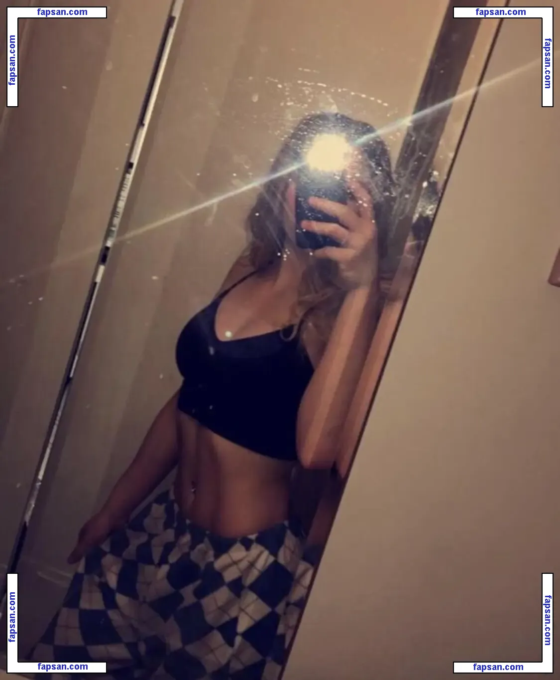 Taylor Flewin nude photo #0204 from OnlyFans