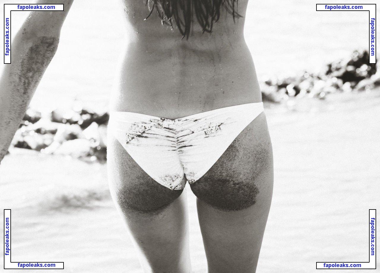Taylor Hannum голая фото #0004 с Онлифанс