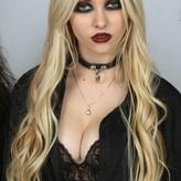 Taylor Momsen голая #0011