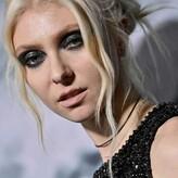 Taylor Momsen голая #0238